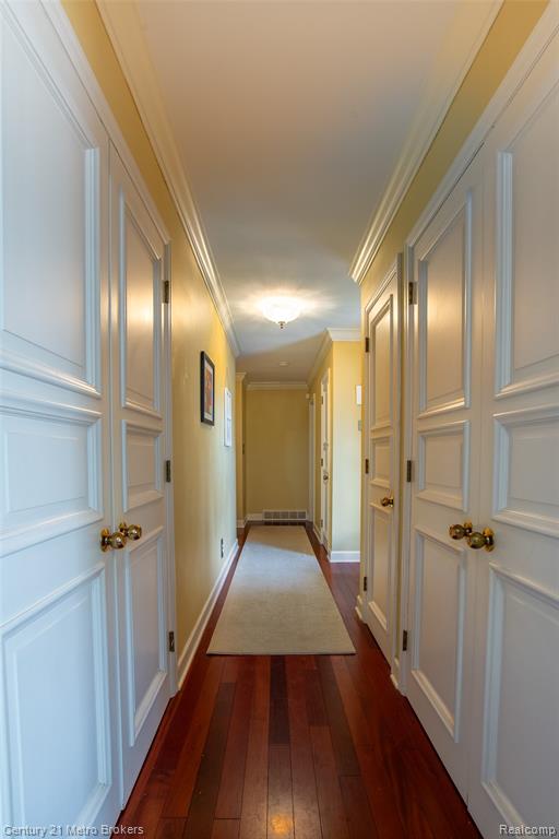9270 Hidden Valley Court, Grand Blanc, MI 48439 — Photo 28