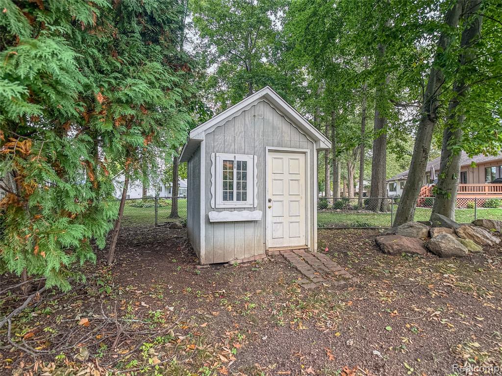 5200 Lin Hill Drive, Mundy, MI 48473 — Photo 6