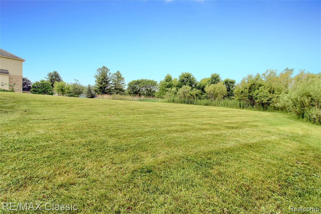 761 Nissen Court, Wixom, MI 48393 — Photo 45