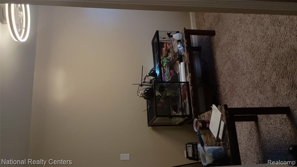 5635 Clippert Street, Dearborn Heights, MI 48125 — Photo 7