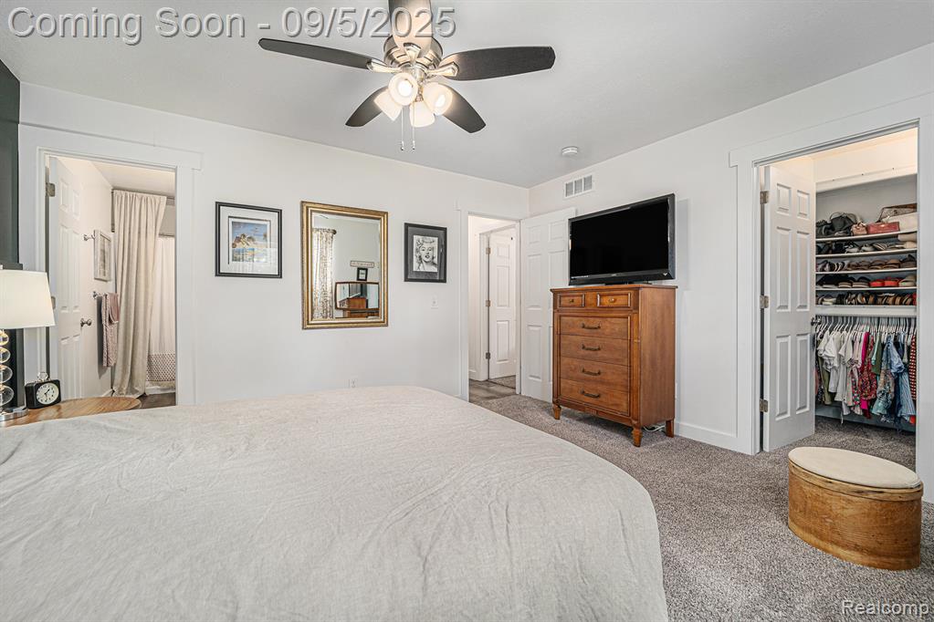 13465 Neely Street, Gibraltar, MI — Photo 9