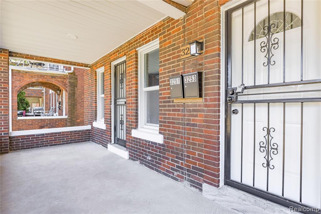 3251 Calvert Street, Detroit, MI 48206 — Photo 30