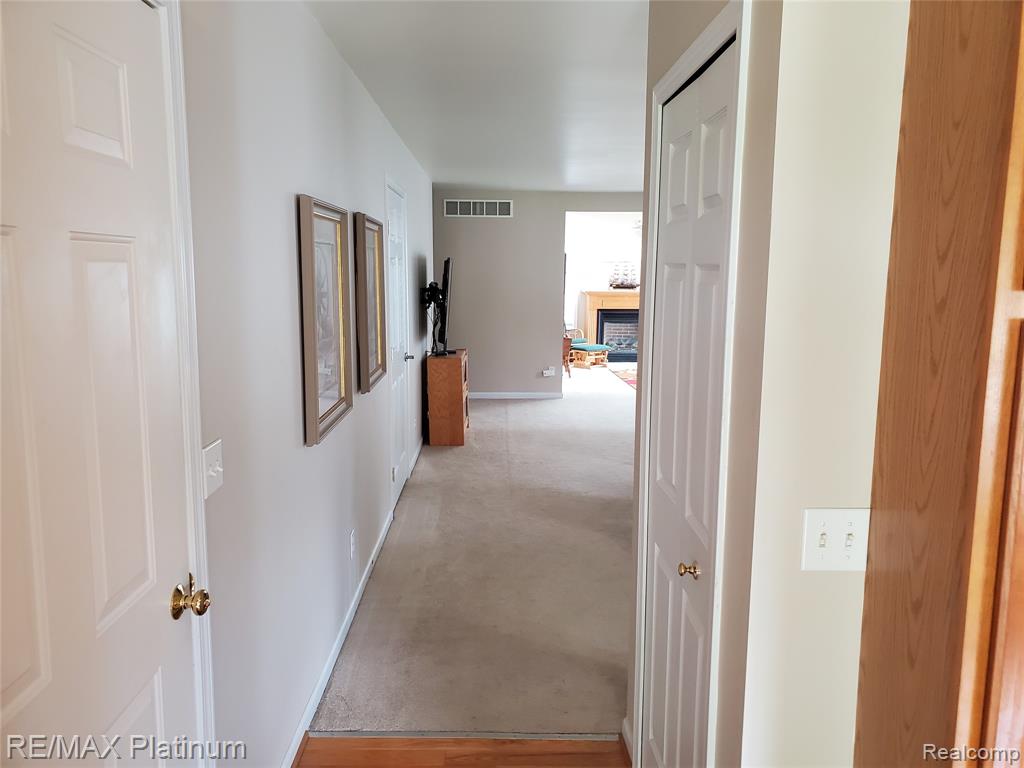 2285 Spartans Trail NW, 17, Pinckney, MI 48169 — Photo 9