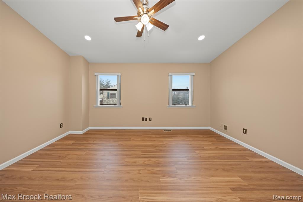 5605 DRAKE HOLLOW Drive W, West Bloomfield, MI — Photo 26