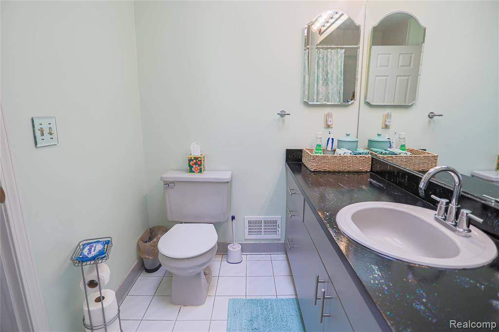 68152 Rosewood Lane, Richmond, MI 48062 — Photo 11