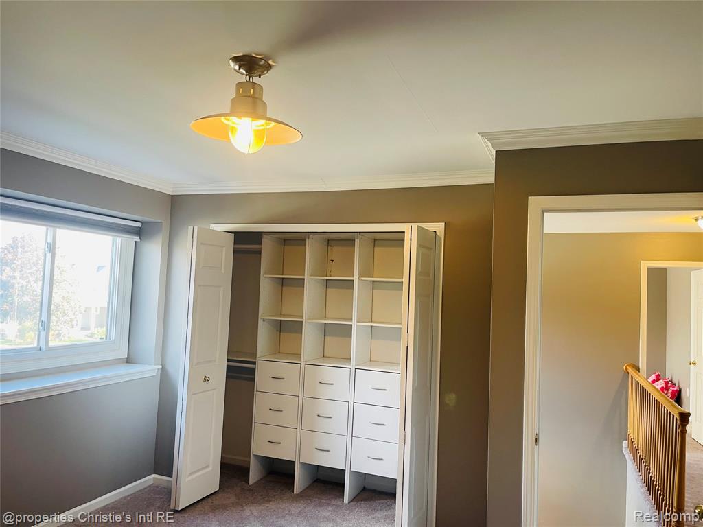 852 Linden Way, Auburn Hills, MI 48326 — Photo 40