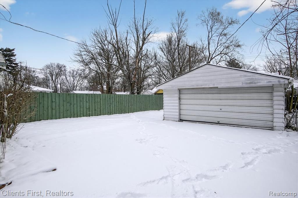 4403 Biddle Street, Wayne, MI 48184 — Photo 34