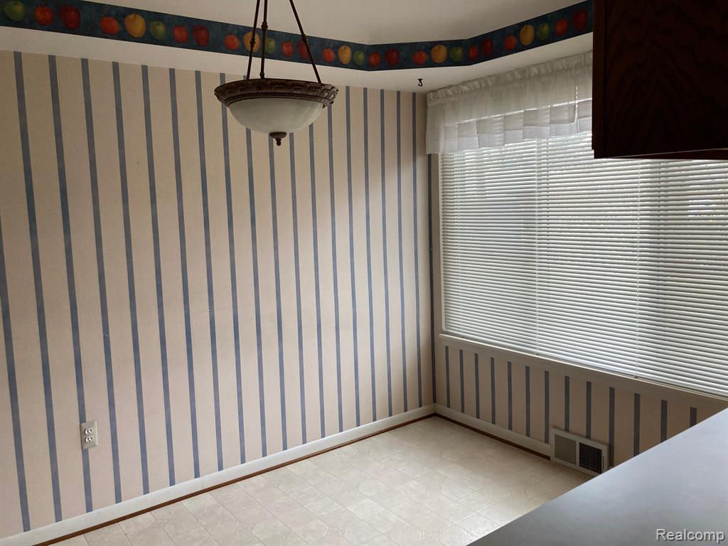 53377 DRYDEN Street, Shelby Twp, MI 48316 — Photo 26