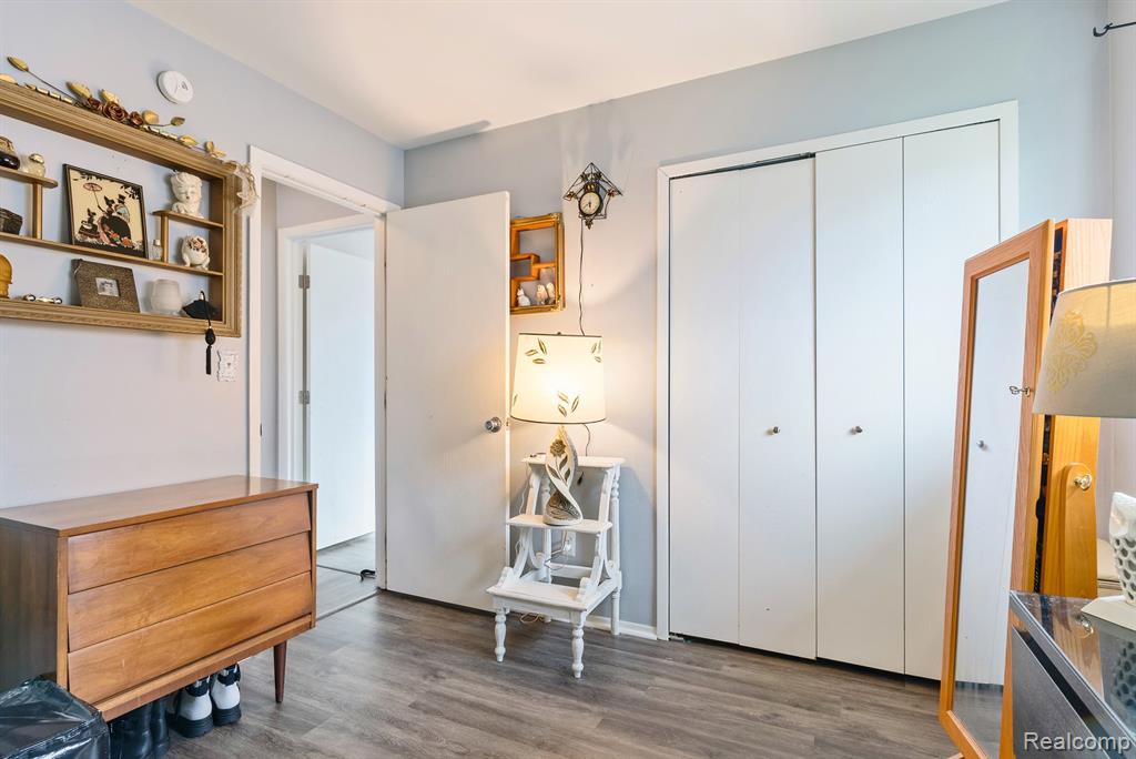 9101 ARLINGTON Drive, Ypsilanti, MI 48198 — Photo 18