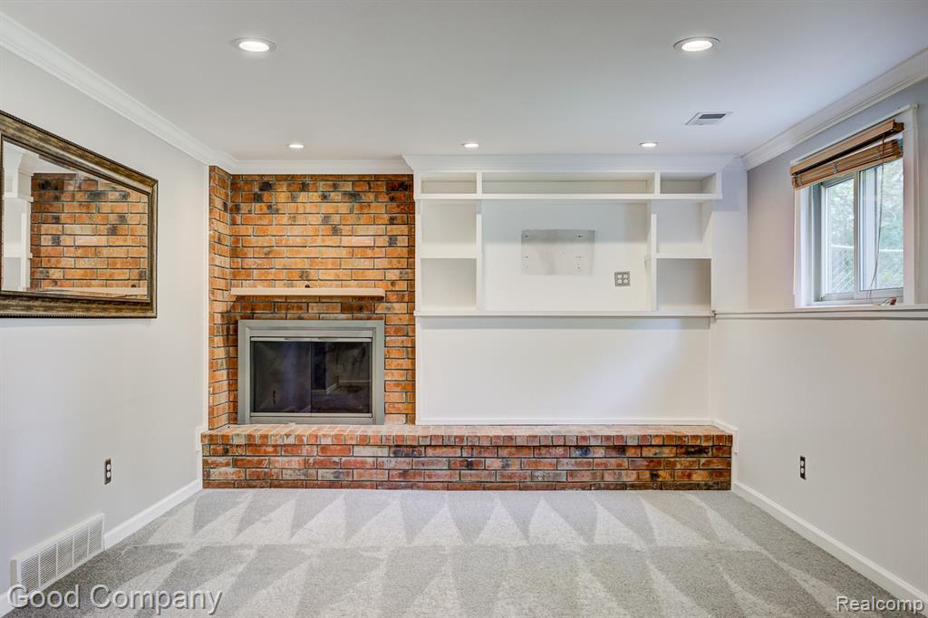 6672 Devonshire Drive, Canton, MI 48187 — Photo 18