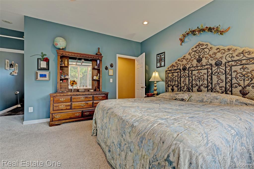 2444 Ray Road, Oxford, MI 48370 — Photo 12