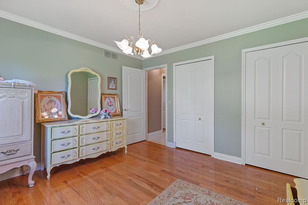 40608 MELODY Court, Clinton Twp, MI 48038 — Photo 18