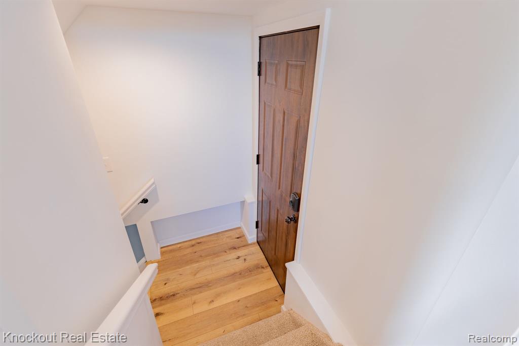 8368 MAIN Street, Birch Run, MI 48415 — Photo 35