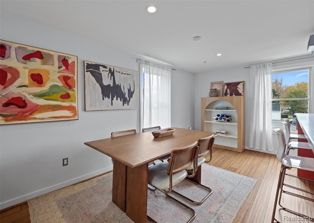 670 W 11 Mile Road, Royal Oak, MI 48067 — Photo 15