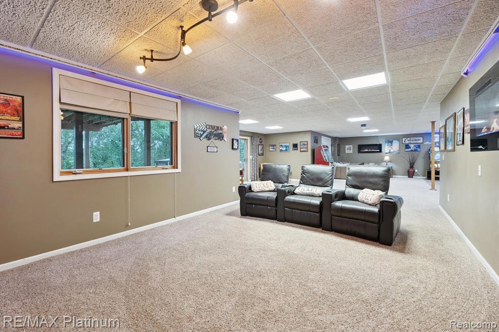 8872 Thornapple Drive, Pinckney, MI 48169 — Photo 58