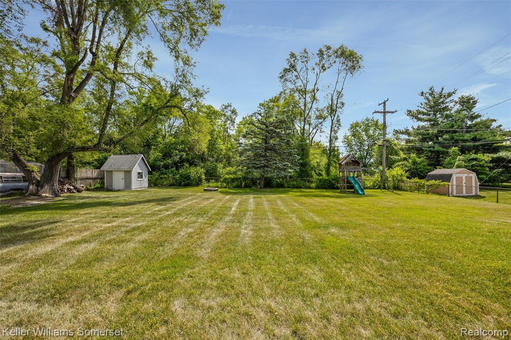 5550 Mary Sue Street, Clarkston, MI — Photo 21