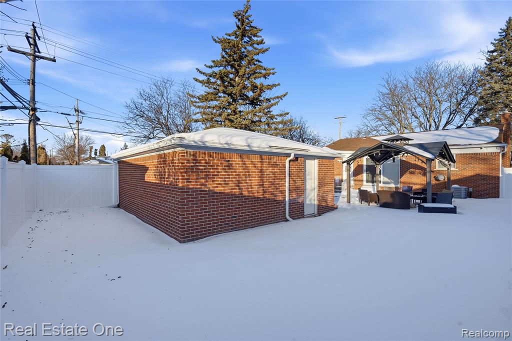 6341 N Charlesworth Street, Dearborn Heights, MI 48127 — Photo 32