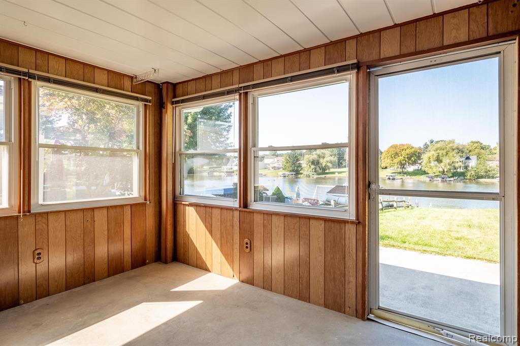 2615 WOODLAND COVE Drive, Brighton, MI 48114 — Photo 16