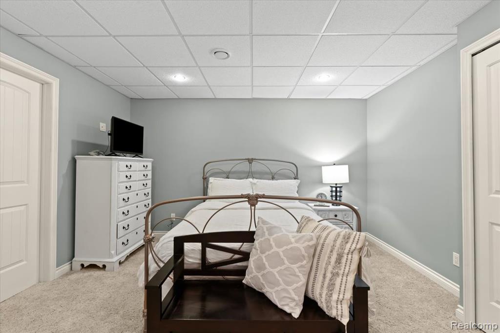 10734 Stoney Point Drive, South Lyon, MI 48178 — Photo 32