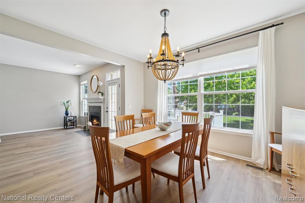 5639 HEATHLAND Circle, Clarkston, MI — Photo 10