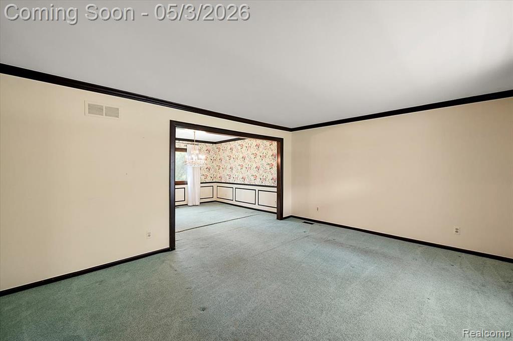 4821 School Bell Lane, Bloomfield Hills, MI 48301 — Photo 6