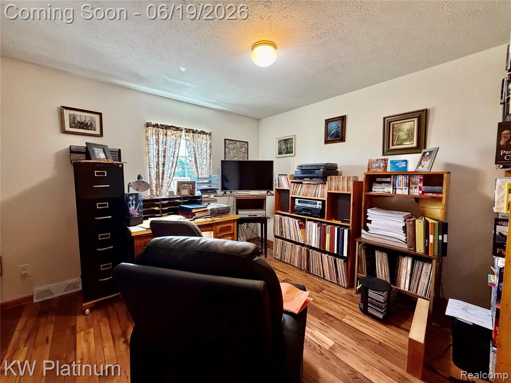 6069 Harris Road, Grant, MI 48032 — Photo 18