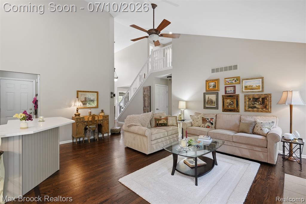5804 S Windstar Circle, 22, Waterford, MI 48327 — Photo 10