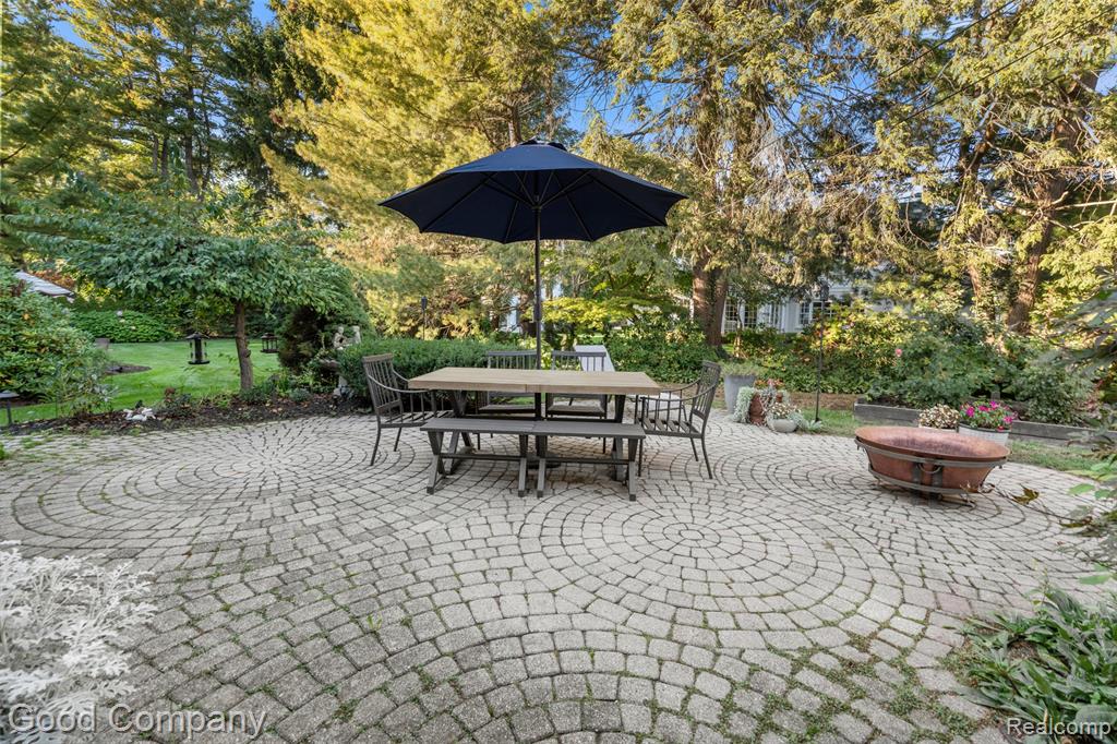 840 S Oxford Road, Grosse Pointe Woods, MI 48236 — Photo 45