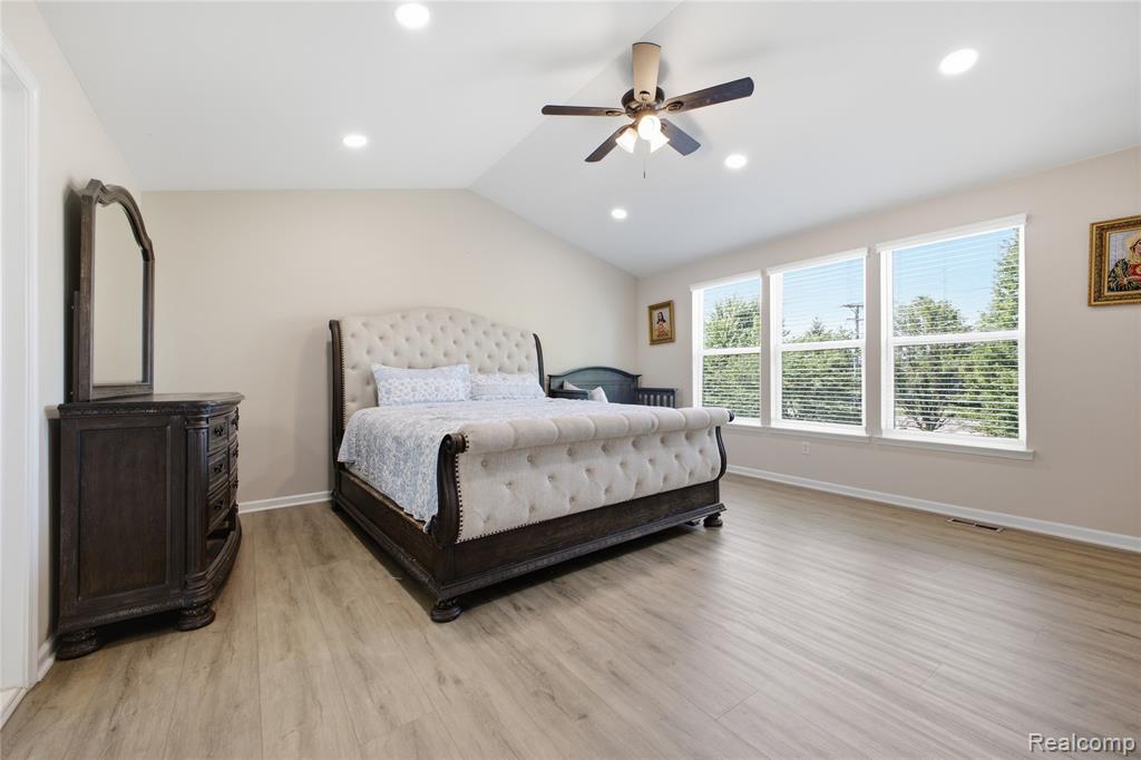 56291 Hastings Drive, Macomb, MI 48042 — Photo 16