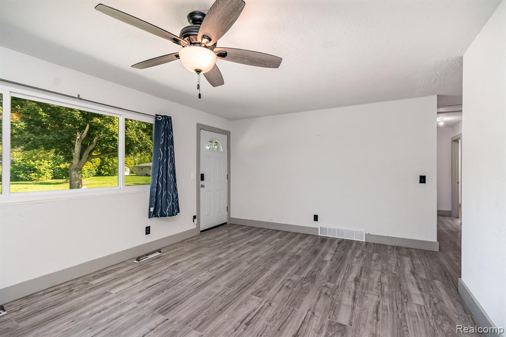 631 Cathay Street, Saginaw, MI 48601 — Photo 4