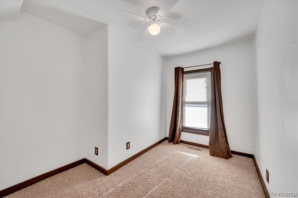 170 W 4th Street, Imlay City, MI 48444 — Photo 11