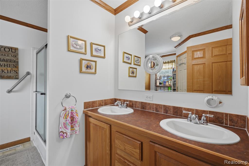11979 Cedarbrook Drive, South Lyon, MI 48178 — Photo 14
