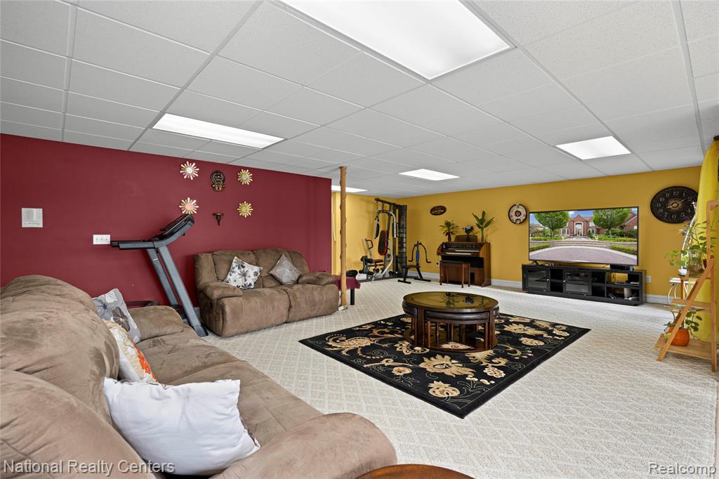 51577 Merry Lane, Utica, MI 48316 — Photo 70