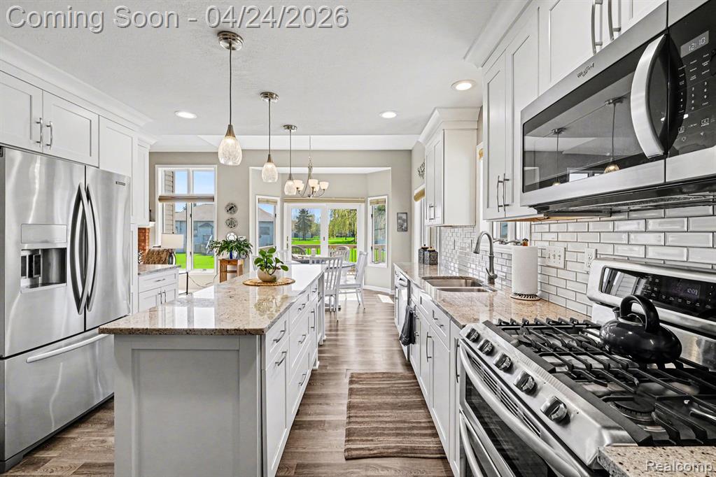 2370 Stonebrook Court, Flushing, MI 48433 — Photo 11