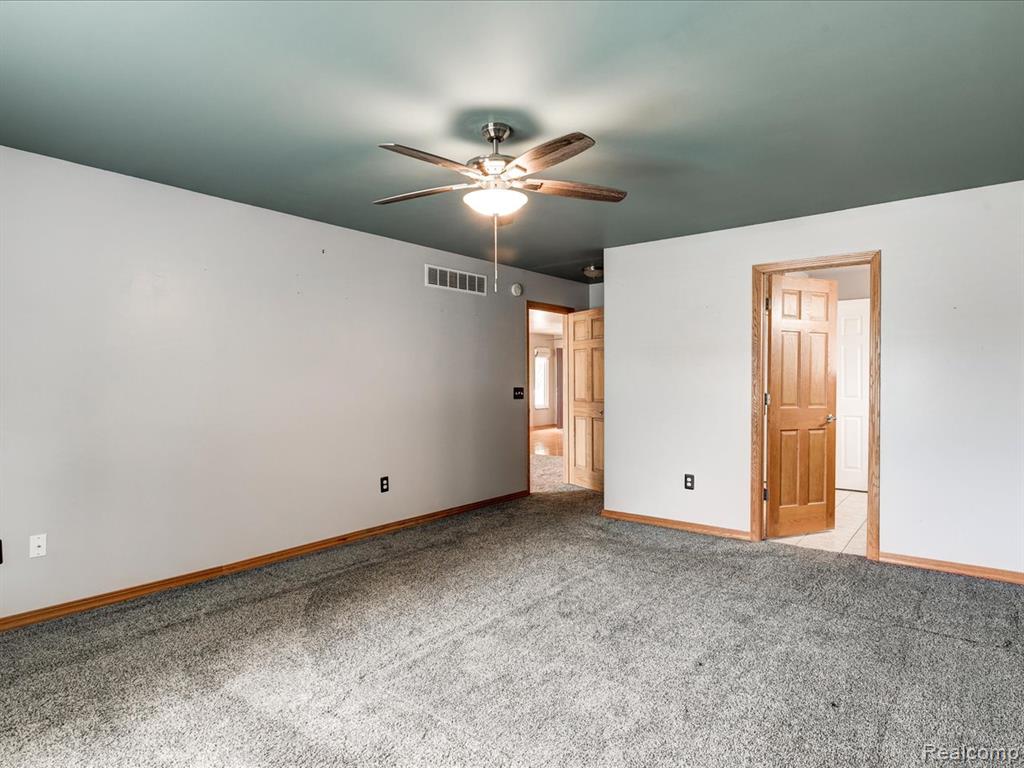 5652 N Lake Drive, Kimball, MI — Photo 16