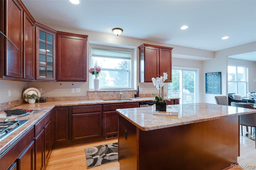 51921 Red Cedar ct, South Lyon, MI 48178 — Photo 23