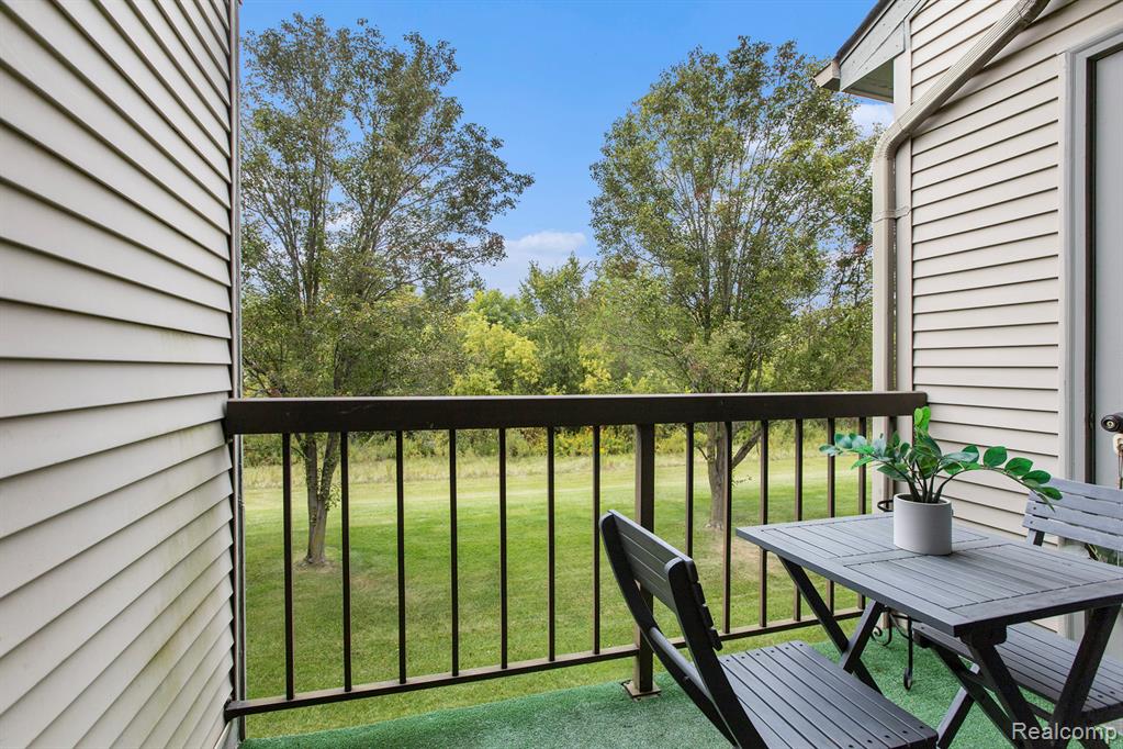42540 Lilley Pointe Drive, Canton, MI 48187 — Photo 21