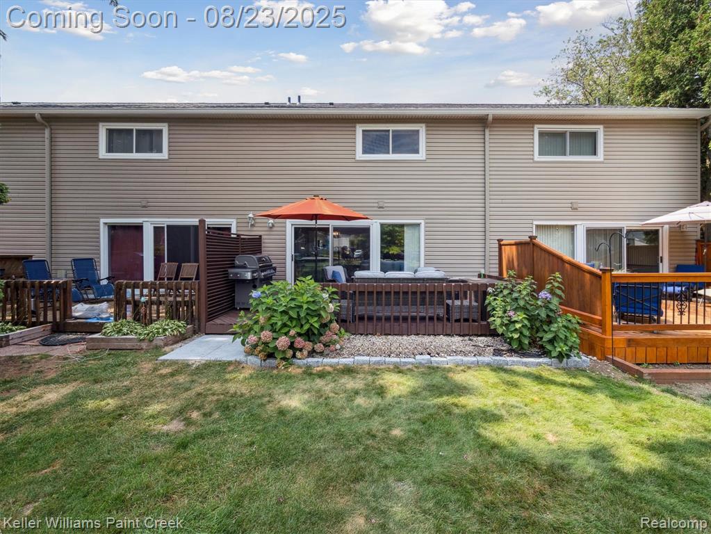 751 Kirts Boulevard, Troy, MI 48084 — Photo 42