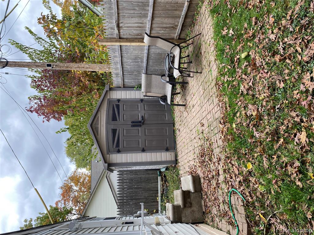 3994 Arcadia Park Drive, Waterford, MI 48328 — Photo 14