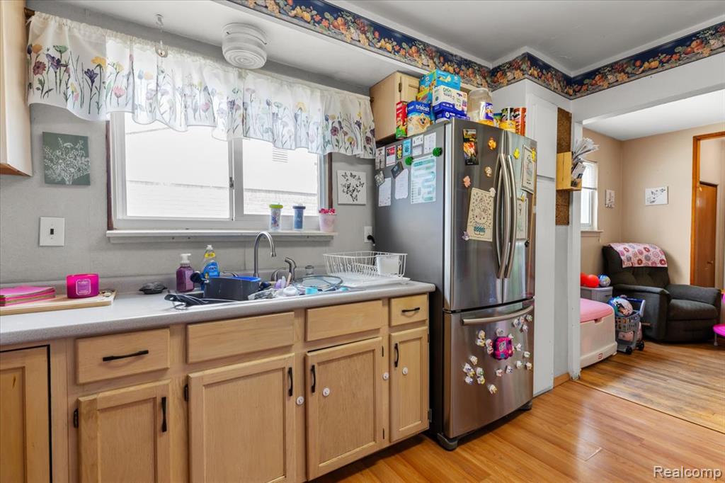 7570 Pardee Road, Taylor, MI 48180 — Photo 10