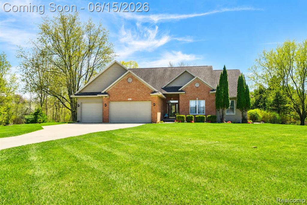 12390 Country Creek Drive, Goodrich Vlg, MI