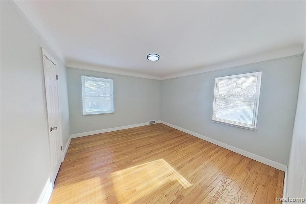 8401 W 7 Mile Road, Detroit, MI 48221 — Photo 32
