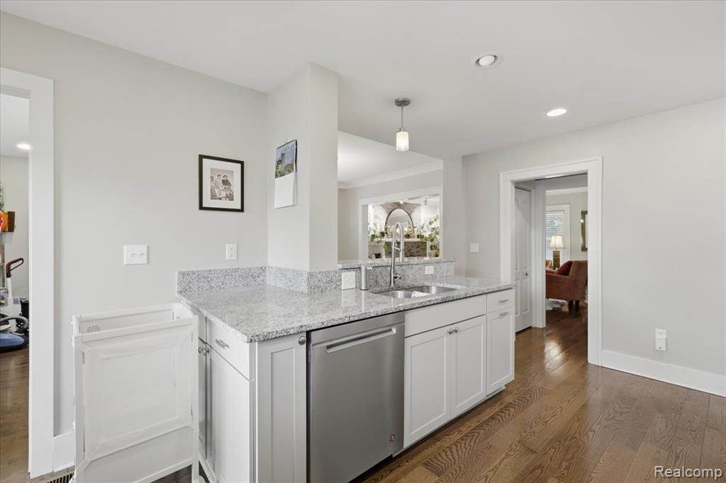 707 S Laurel Street, Royal Oak, MI 48067 — Photo 15