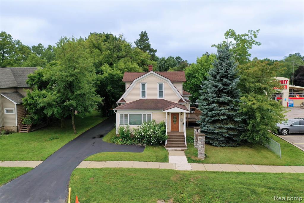 515 E GRAND RIVER Avenue, Howell, MI 48843 — Photo 3
