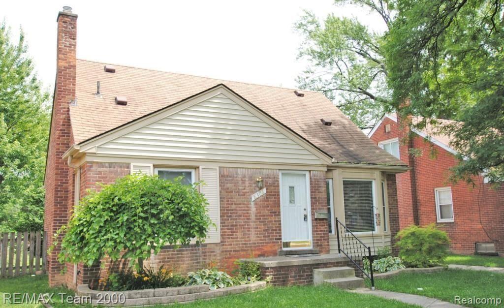 8306 GRAYFIELD Street, Dearborn Heights, MI 48127 — front exterior