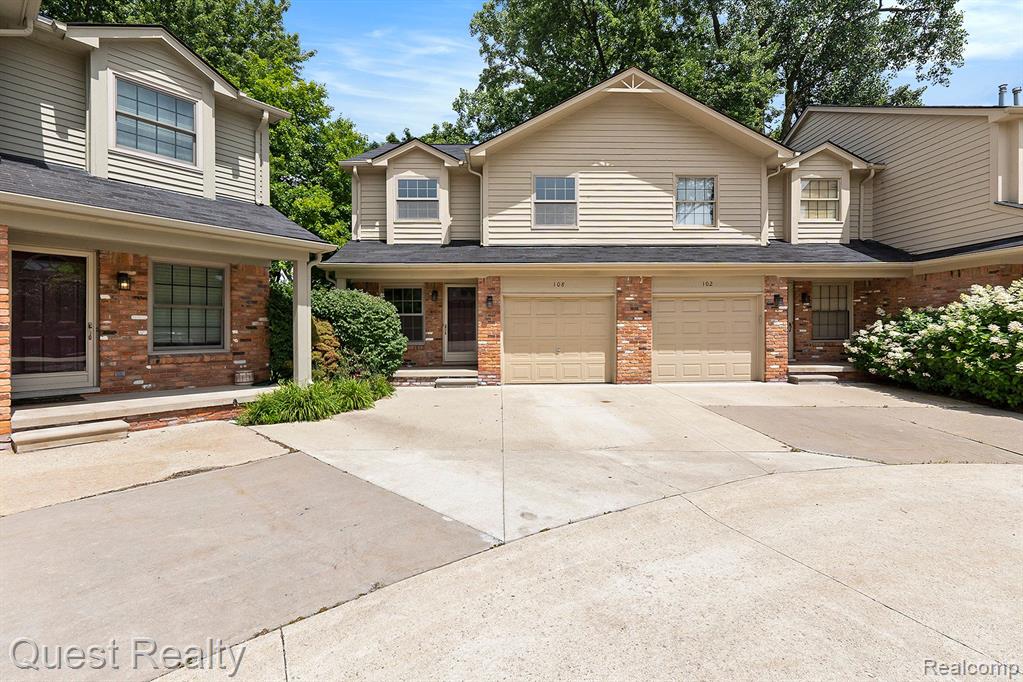 108 MAPLEGROVE Drive, Clawson, MI — front exterior