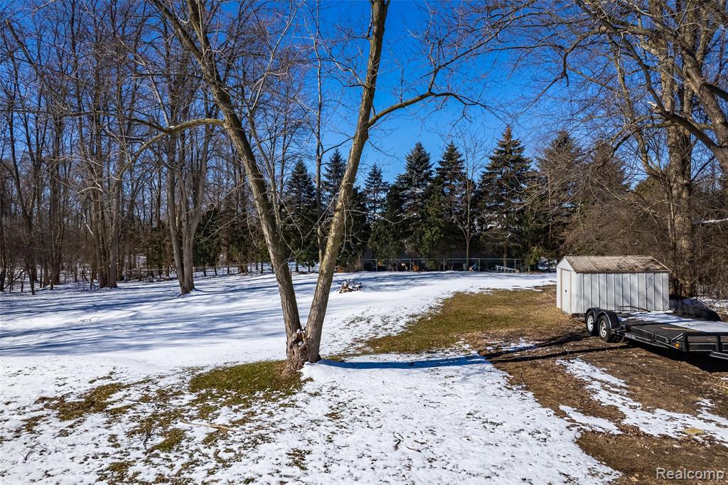 4701 Clintonville Road, Clarkston, MI — Photo 55