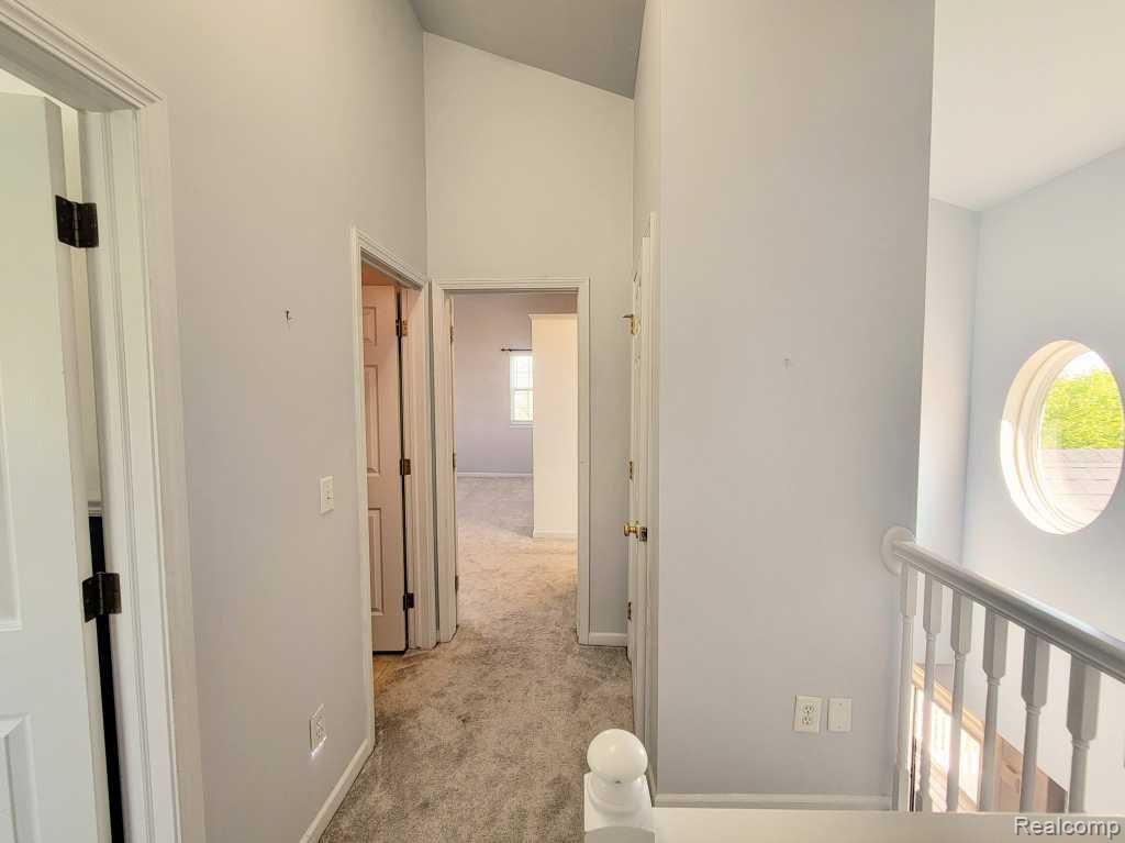 124 Champlain Boulevard, Howell, MI 48843 — Photo 27
