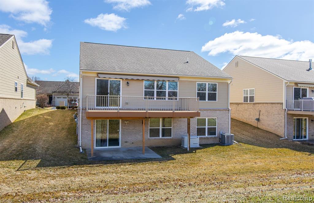 5973 BAYPOINTE Boulevard, Clarkston, MI — Photo 40