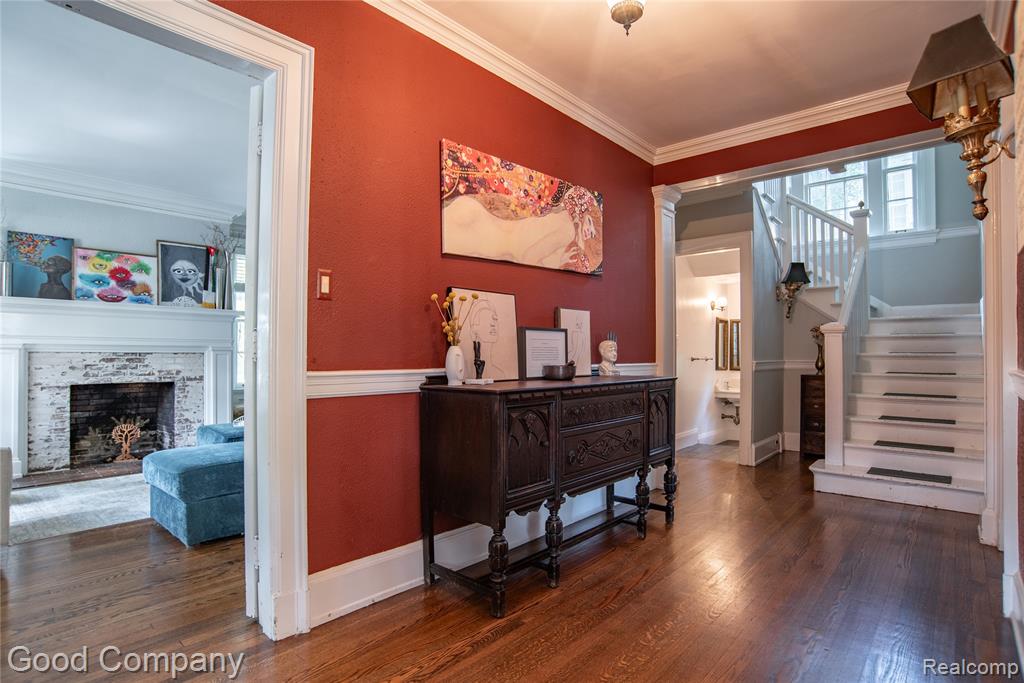 1704 Iroquois Street, Detroit, MI 48214 — Photo 4